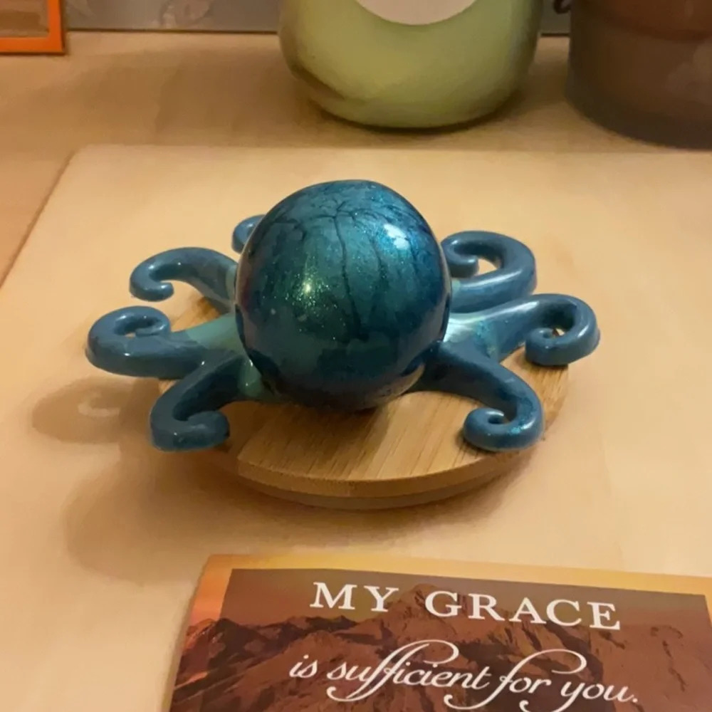 Resin Art Blue Octopus Figurine- Decor Piece - Picture 3 of 4